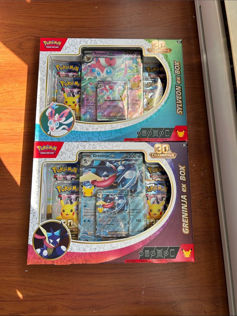 Pokemon Sylveon & Greninja EX Box Set